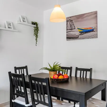 Zeus 6 - Plusholidays * 卡尔佩